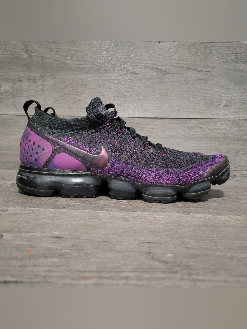 Nike Air VaporMax Flyknit 2 mens size 11.5 Purple 942842-013